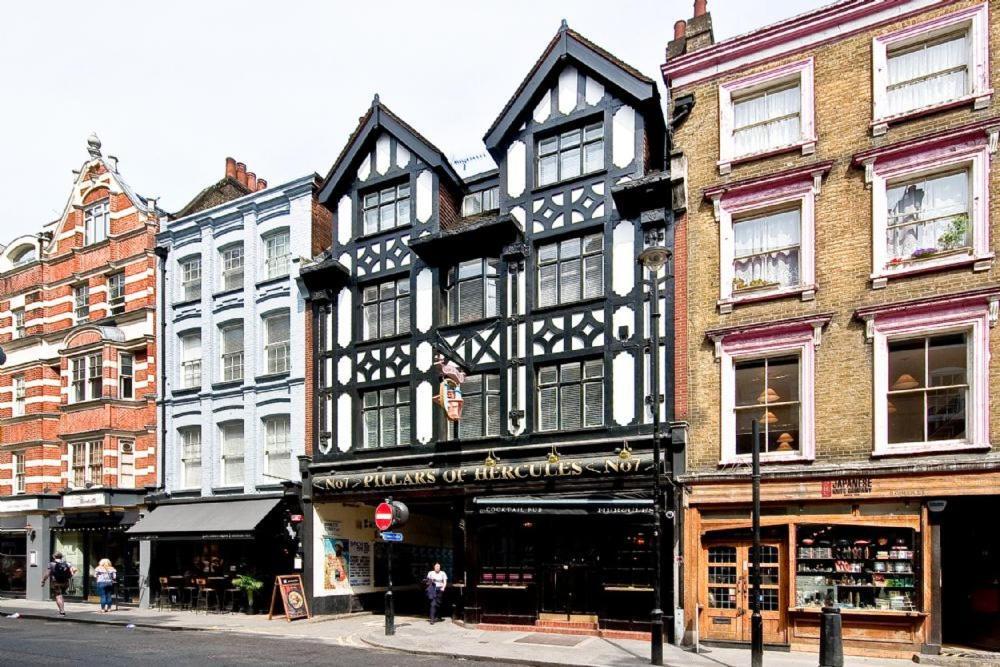 F1 Greek Street By City Living London Exterior photo